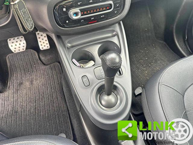 SMART ForFour usata, con USB