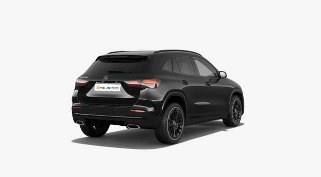 MERCEDES-BENZ GLA 200 usata, con Airbag