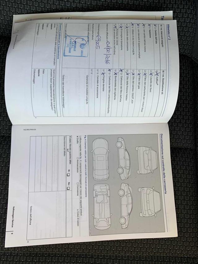 VOLKSWAGEN Touran usata, con Autoradio digitale