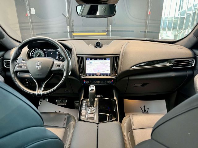 MASERATI Levante usata, con Vetri oscurati