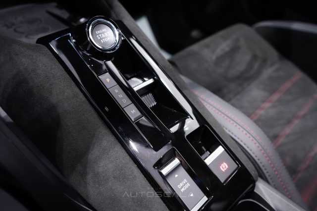 ALFA ROMEO Junior usata, con Luci diurne LED