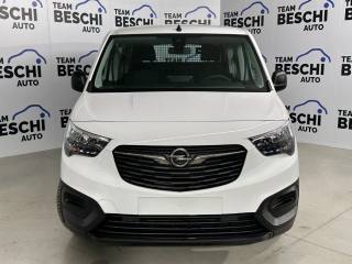 OPEL Combo usata, con Airbag