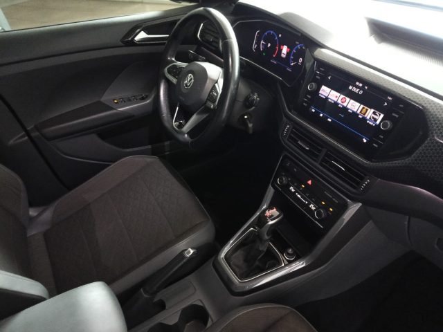 VOLKSWAGEN T-Cross usata, con Controllo vocale