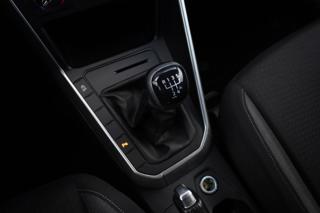 VOLKSWAGEN Taigo usata, con Autoradio digitale