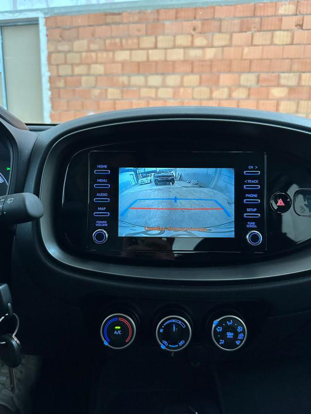 TOYOTA Aygo X usata, con Servosterzo