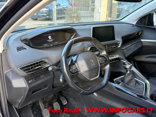 PEUGEOT 3008 usata, con Chiusura centralizzata