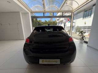 PEUGEOT 208 usata, con Touch screen