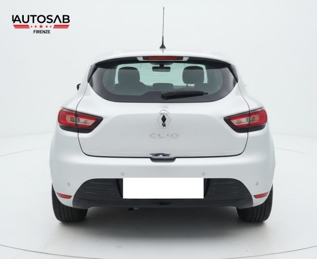 RENAULT Clio usata, con Autoradio