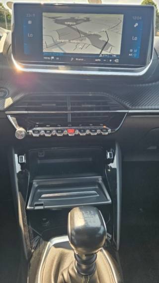 PEUGEOT 2008 usata, con Servosterzo