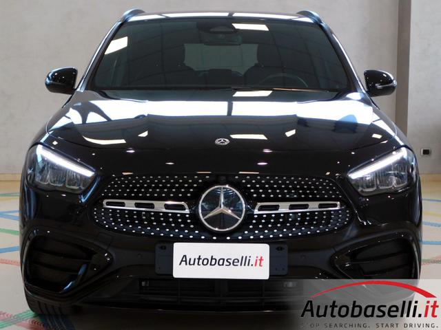 MERCEDES-BENZ GLA 180 usata, con Cruise Control