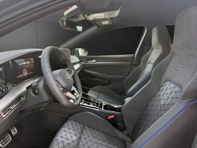 VOLKSWAGEN Golf usata, con Cruise Control