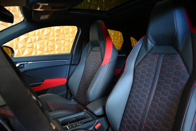 AUDI RS Q3 usata 26