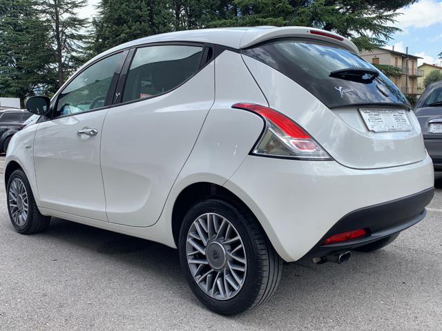 LANCIA Ypsilon usata, con Servosterzo
