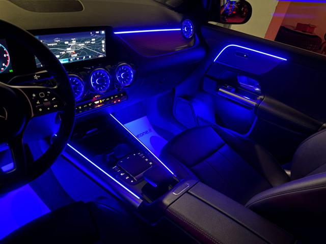 MERCEDES-BENZ GLA 200 usata, con Sensori di parcheggio posteriori