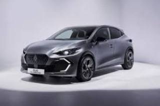 RENAULT Clio TECHNO Full Hybrid E-Tech 160 CV 5 porte