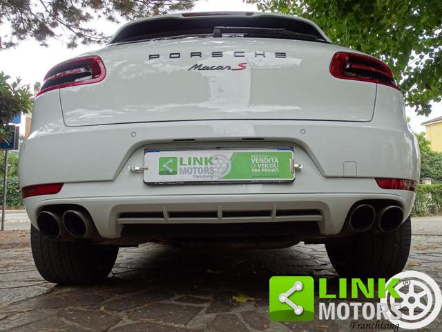 PORSCHE Macan usata 36