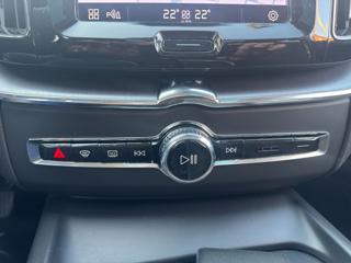 VOLVO XC60 usata, con Park Distance Control