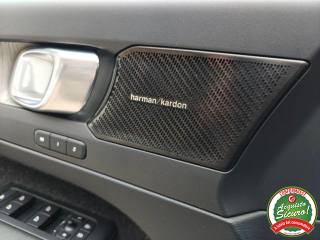 VOLVO XC40 usata, con Regolazione elettrica sedili