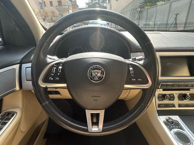 JAGUAR XF usata, con Touch screen