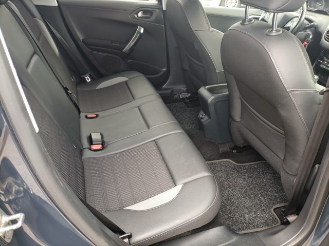 PEUGEOT 2008 usata, con Cruise Control