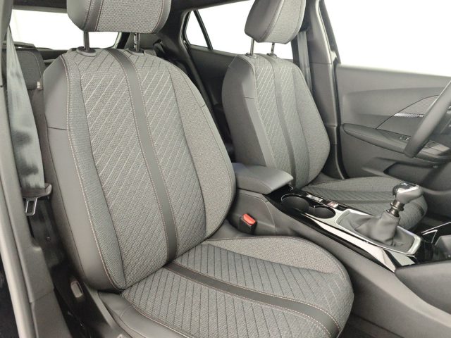 PEUGEOT 2008 usata, con Sensore di pioggia