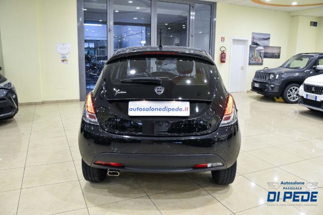 LANCIA Ypsilon usata, con Chiusura centralizzata