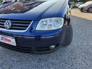 VOLKSWAGEN Touran usata 57