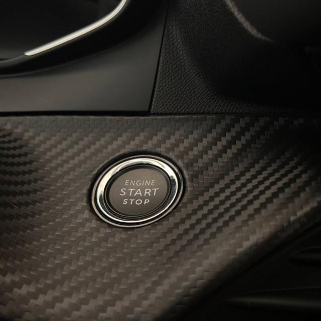 PEUGEOT 208 usata, con Controllo vocale