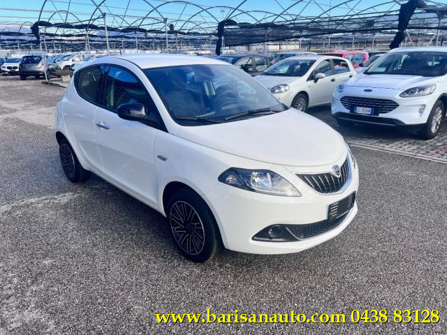 LANCIA Ypsilon usata, con Airbag