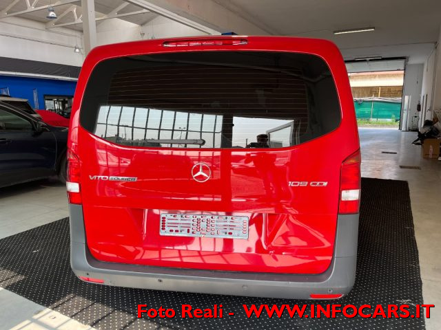 MERCEDES-BENZ Vito usata, con Controllo trazione