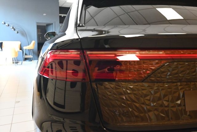 AUDI Q8 usata 18