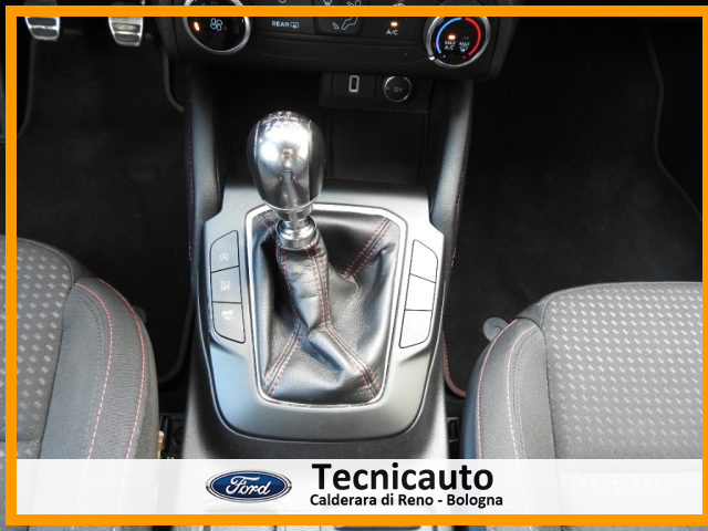 FORD Focus usata, con Bluetooth