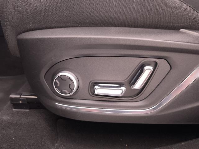 LYNK & CO 01 usata, con USB