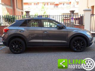 VOLKSWAGEN T-Roc usata, con Airbag laterali