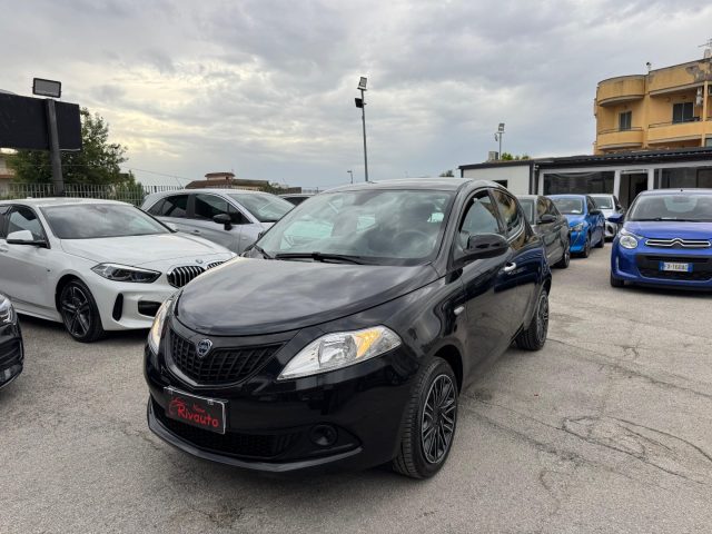 LANCIA Ypsilon usata, con Airbag