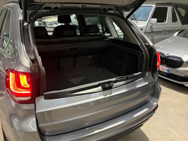 BMW X5 usata, con USB
