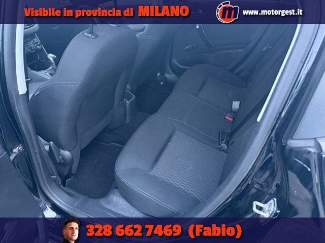 PEUGEOT 208 usata, con USB