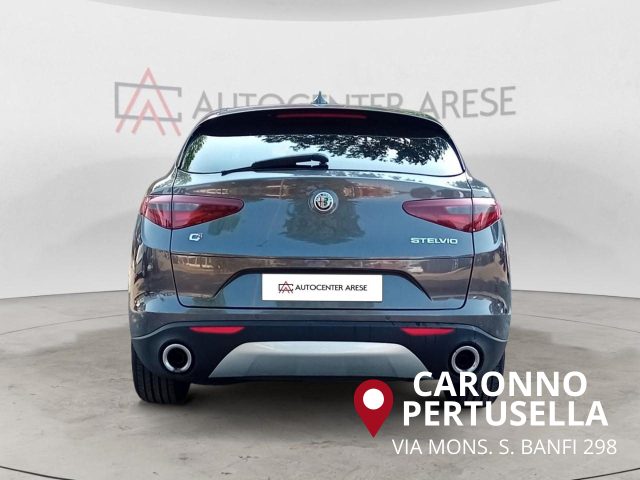 ALFA ROMEO Stelvio usata, con Alzacristalli elettrici