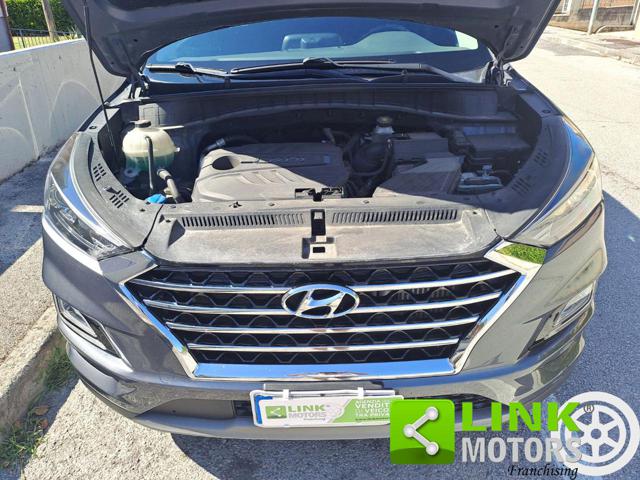 HYUNDAI Tucson usata, con Sedile posteriore sdoppiato