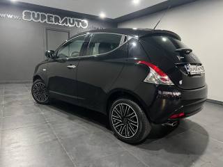 LANCIA Ypsilon usata, con Airbag Passeggero