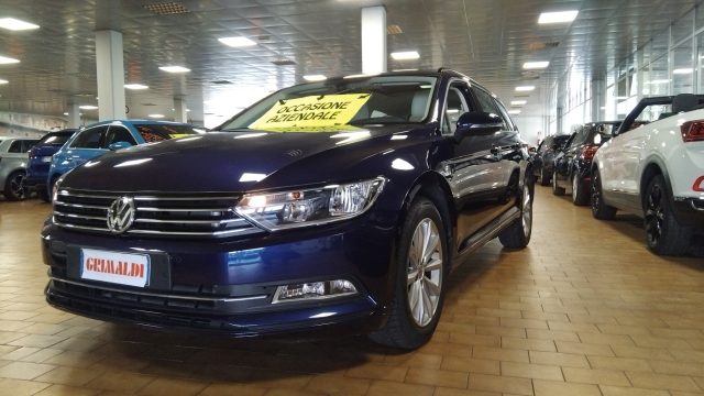 VOLKSWAGEN Passat usata, con ABS