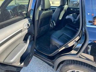 PORSCHE Cayenne usata, con Fari Xenon