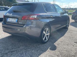 PEUGEOT 308 usata, con Autoradio