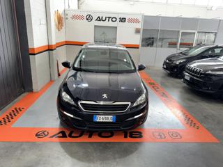 PEUGEOT 308 usata, con Airbag