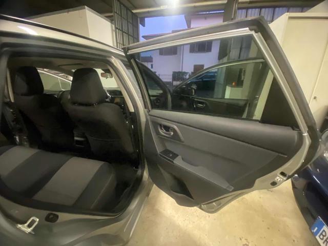 TOYOTA Auris usata 21
