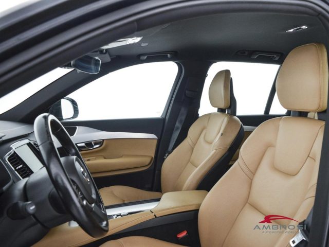 VOLVO XC90 usata 8