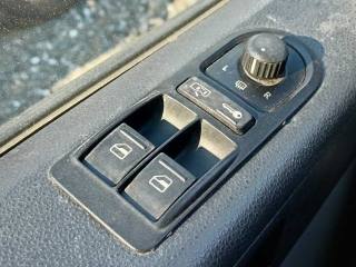 VOLKSWAGEN Transporter usata 11