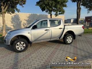 MITSUBISHI L200 usata, con Autoradio