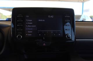 TOYOTA Yaris usata, con Bluetooth
