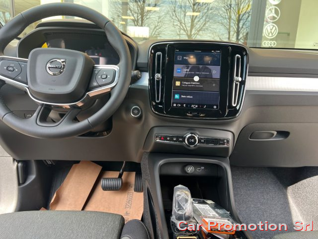 VOLVO XC40 usata, con Volante in pelle